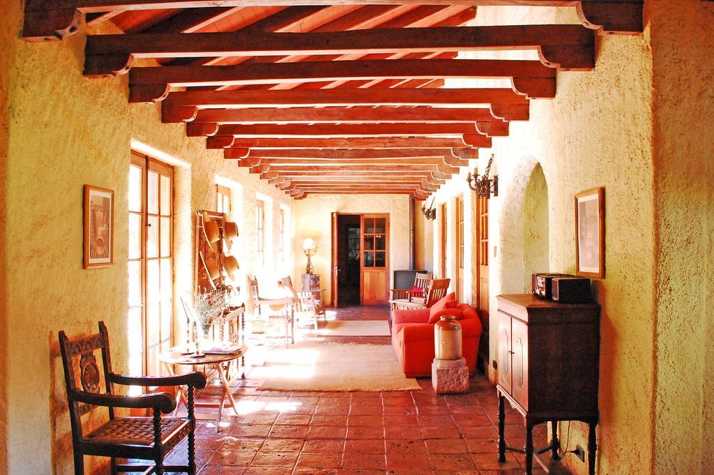 Entre Vinas Bed & Breakfast Santa Cruz Exterior photo